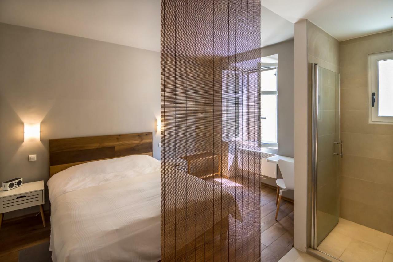 Apartment Festina Lente 로비니 외부 사진